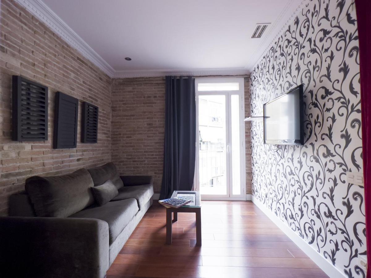 Enjoybcn Gaudi Apartments Barcelona Exterior photo