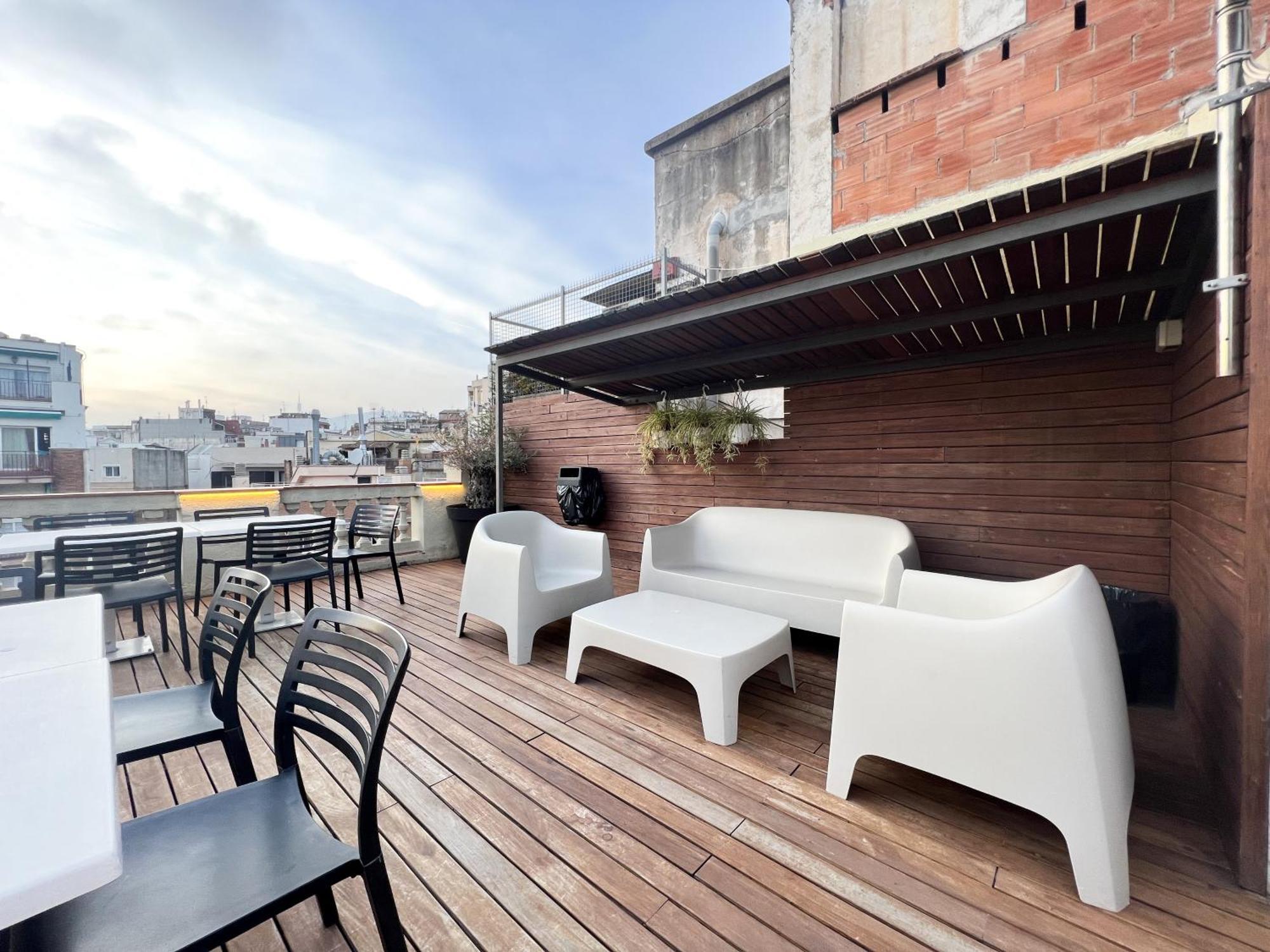 Enjoybcn Gaudi Apartments Barcelona Exterior photo